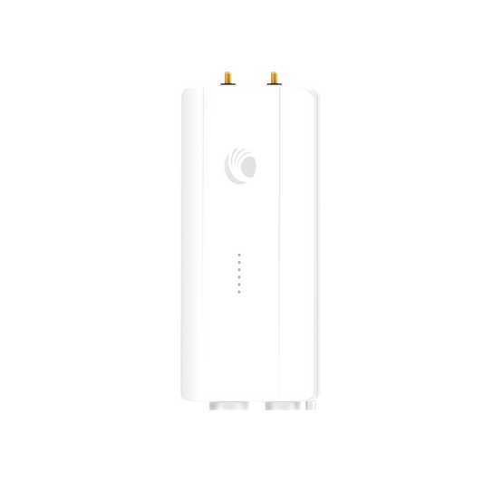 ePMP FORCE4600C de alto Desempeño / Wi-Fi 6E / Hasta 2 Gbps / 5725 - 7125 MHz / Conectorizado / Incluye PoE y Cable de alimentación