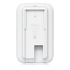 Access Point UniFi UK Ultra Navaja Suiza WiFi 5, MU-MIMO 2x2, instalación flexible, antena omnidireccional integrada, (2) conectores RP-SMA para antenas externas, para interior o exterior (IPX6)
