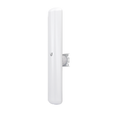 Estación Base 2x2 MIMO airMAX LiteAP AC hasta 450 Mbps, 5 GHz (5150 - 5875 MHz) con antena integrada de 16 dBi y cobertura de 120 grados