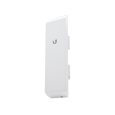 NanoStation airMAX M2 CPE,  hasta 150 Mbps, frecuencia 2 GHz (2412-2462 MHz) con antena integrada de 11 dBi
